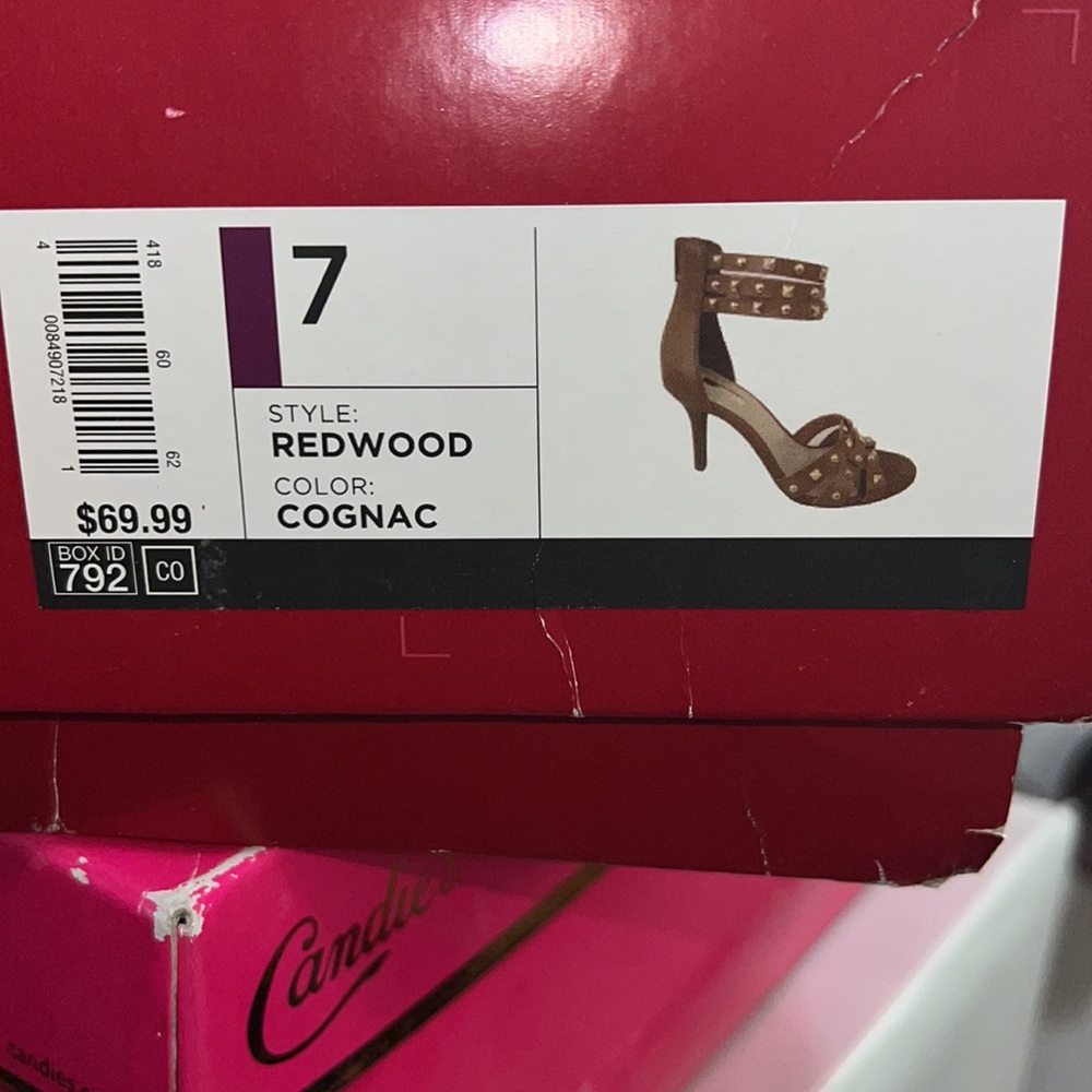 Studded Heels - Picture 5 of 5